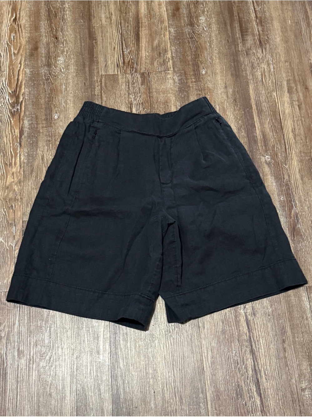 Athleta Playa Linen Bermuda Shorts Women's 4 High Rise Wide Leg in Black